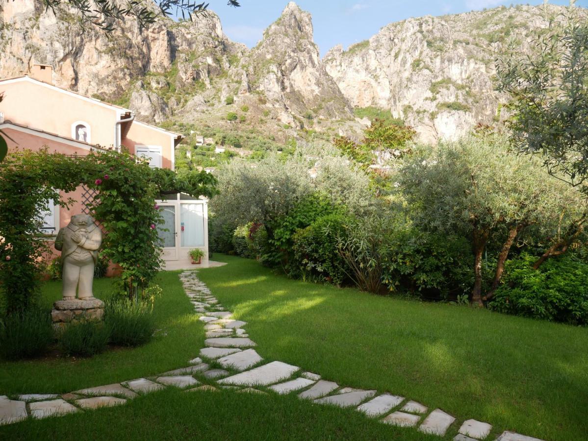 Bastide Des Oliviers Bed and Breakfast Moustiers-Sainte-Marie Eksteriør billede