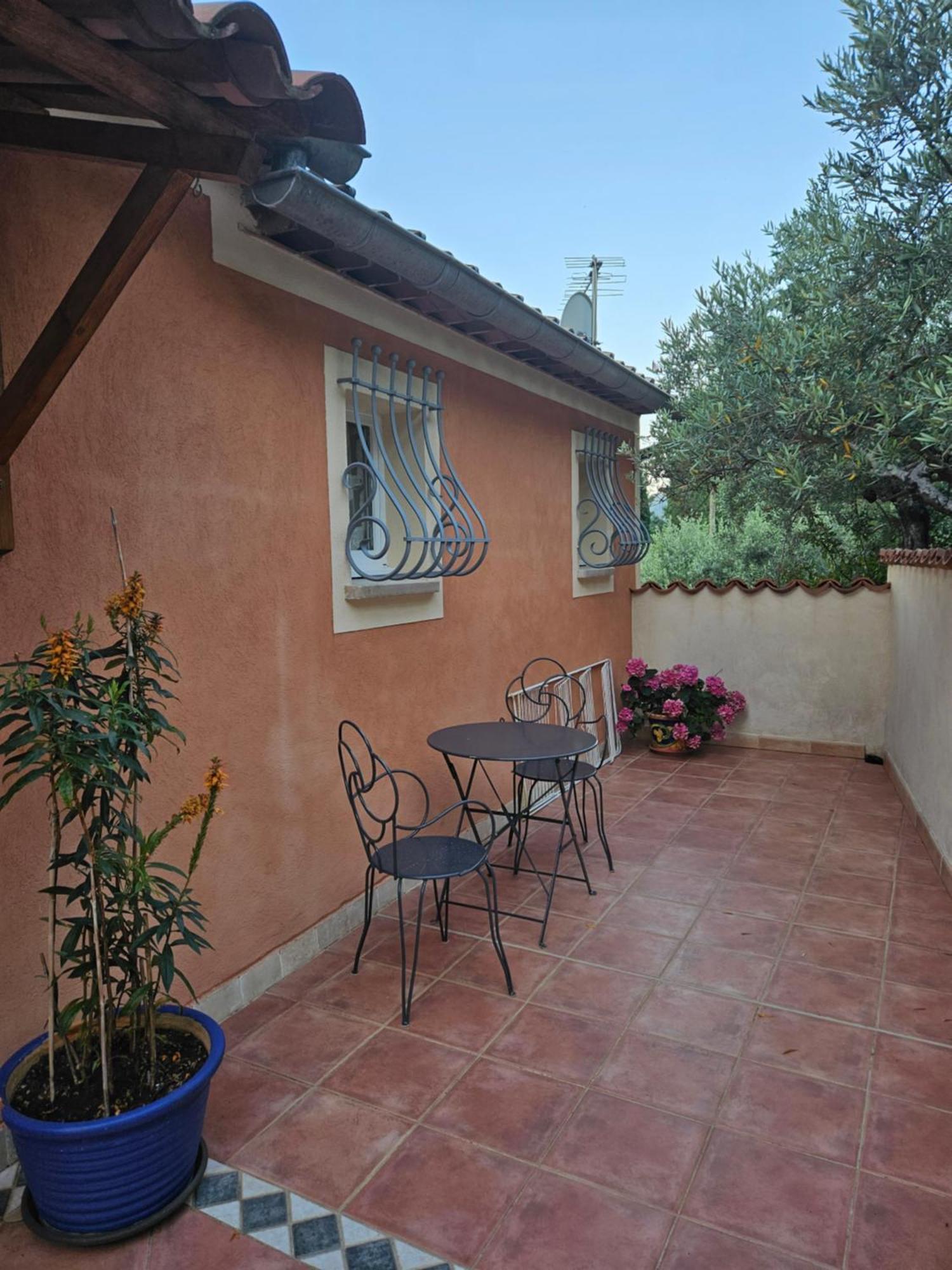 Bastide Des Oliviers Bed and Breakfast Moustiers-Sainte-Marie Eksteriør billede